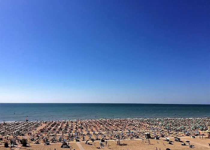 Апартаменти Molent - *